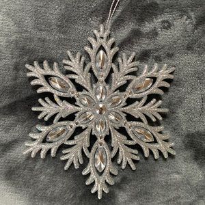 Christmas snowflake ornaments